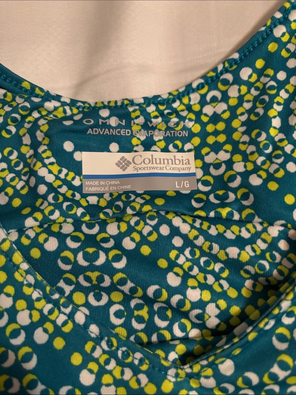 Columbia women’s sportswear Teal & Lime Geometrical Patterned Sleeveless Tank